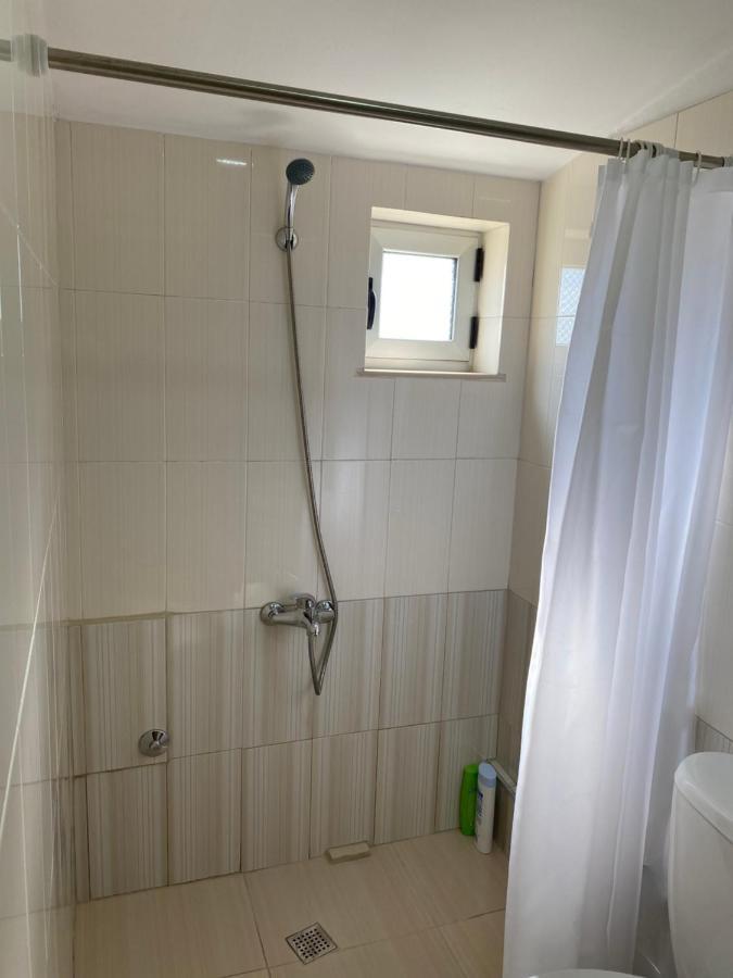 Cozy Guesthome Корча Экстерьер фото